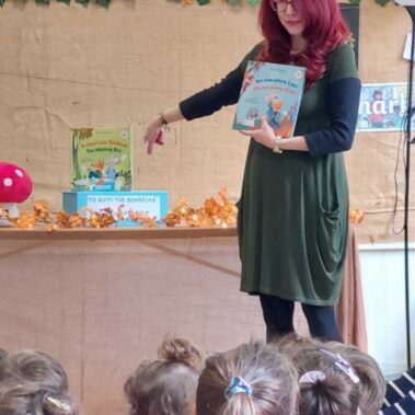 Τα δίγλωσσα βιβλία “Το Κουτί της Βοήθειας” & “Δεν είναι αστείο, Σκοτ!” στο International School of Piraeus